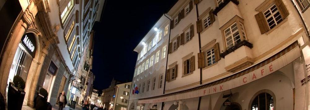 Residence Fink Central Apartments Bozen Exterior foto